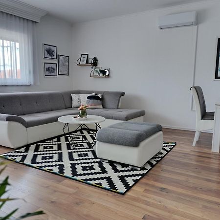 Apartmani Jasmina 2 Bihac Exterior photo
